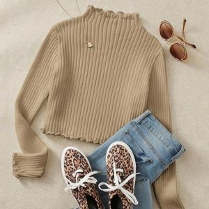 Trim Rib-Knit Crop Top Sweater